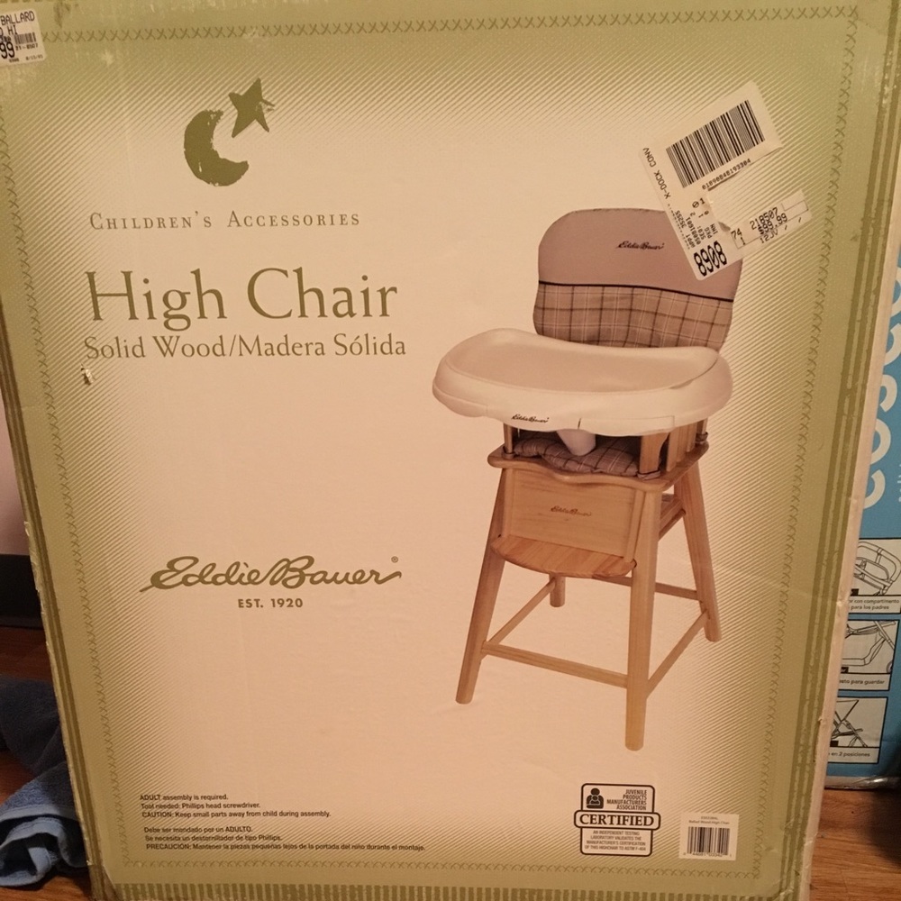 Brand new highchair/ originally 100$ - Picture 1 of 1